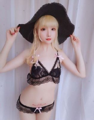 交换年轻夫妇